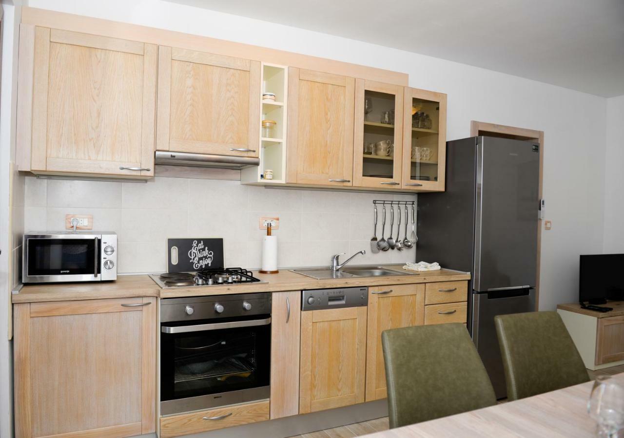 Apartment Markioli 波维尔亚 外观 照片